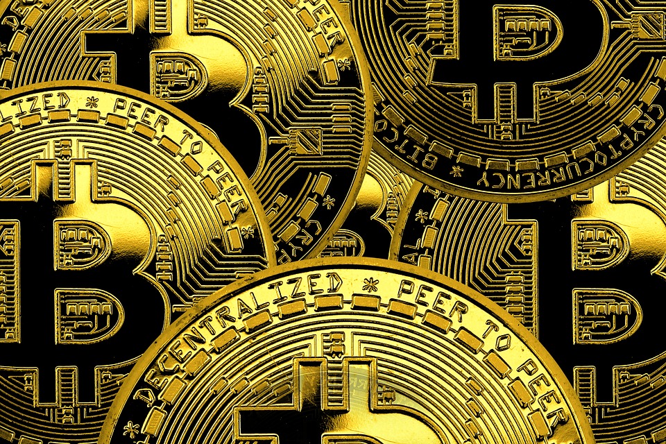 Bitcoin vs. Traditional Currency: A Comparison